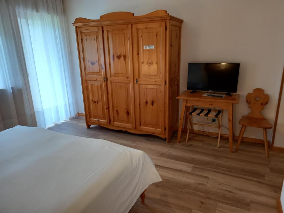 Albergo Scoiattolo Falcade Buitenkant foto