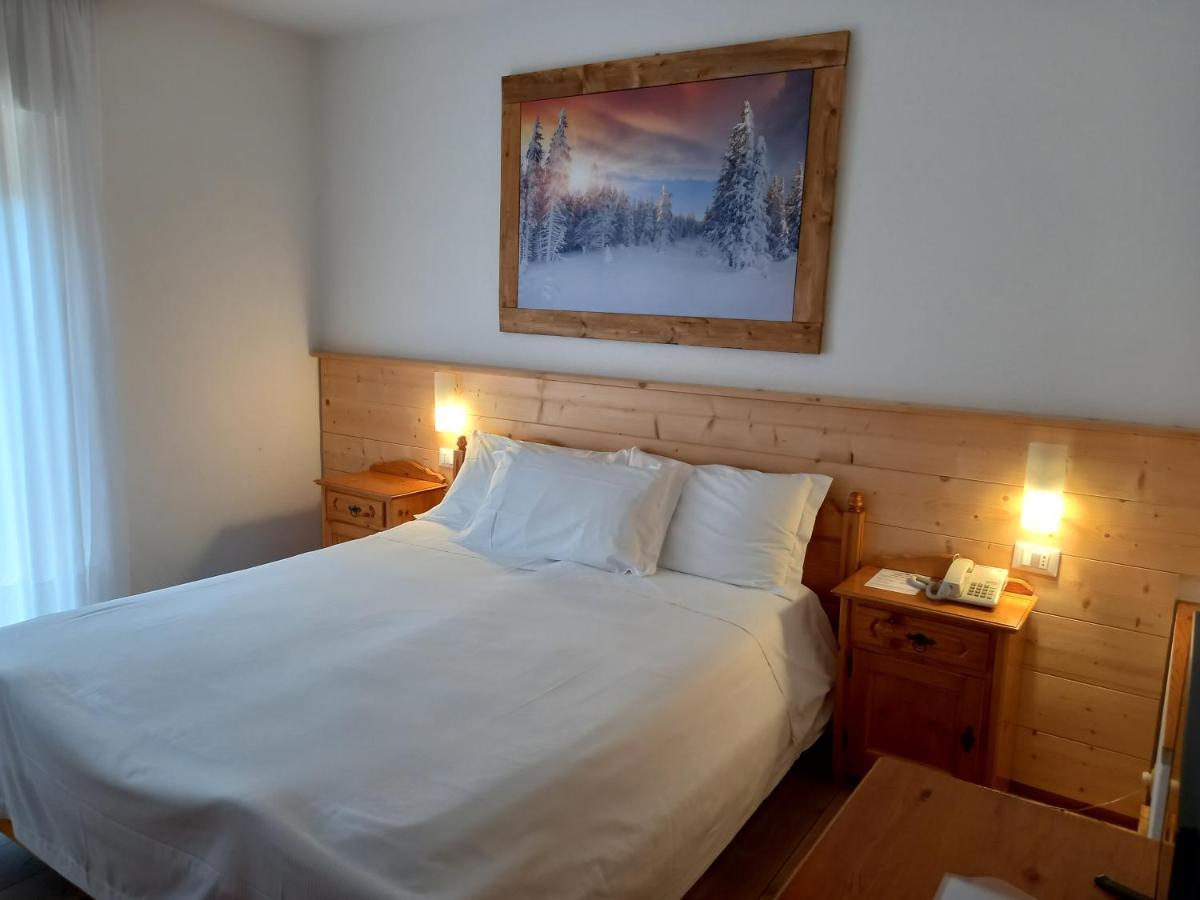 Albergo Scoiattolo Falcade Buitenkant foto