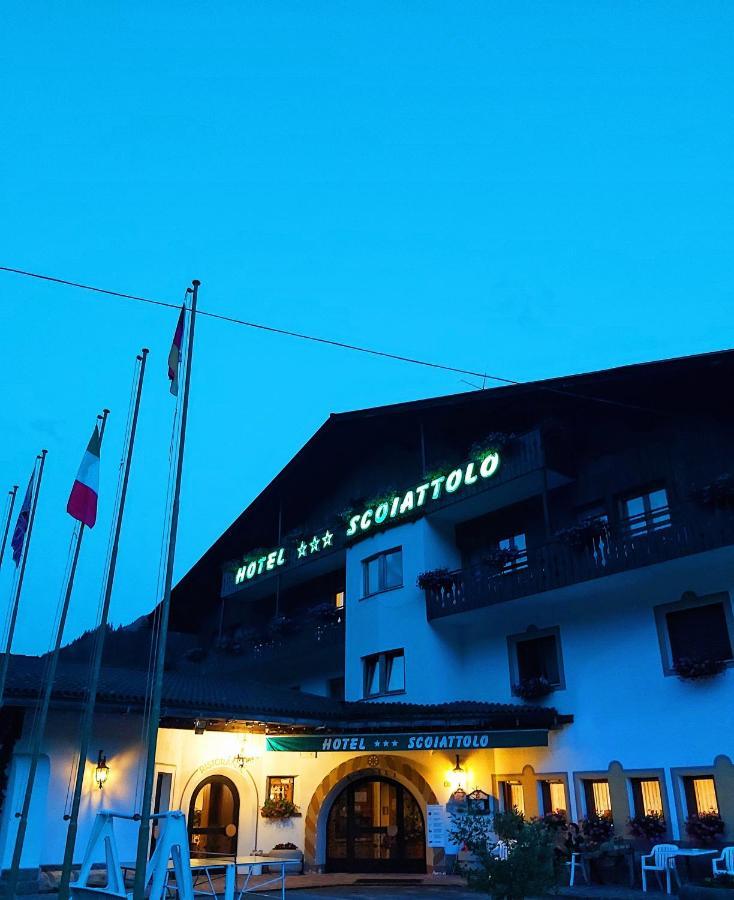 Albergo Scoiattolo Falcade Buitenkant foto