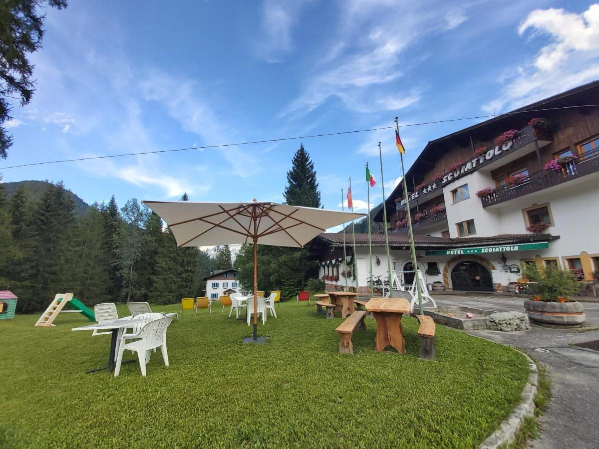 Albergo Scoiattolo Falcade Buitenkant foto